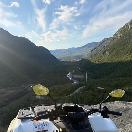 Aurora Adventures 4* Birtavarre
