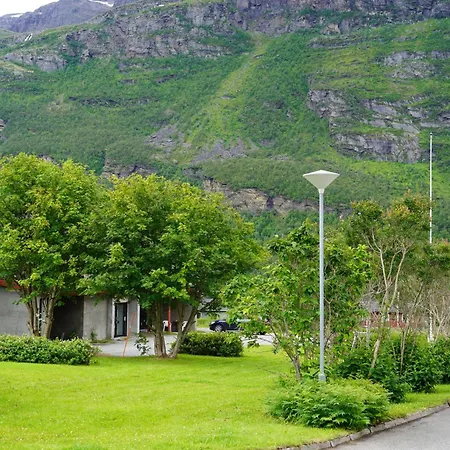 Aurora Adventures Hotel Birtavarre